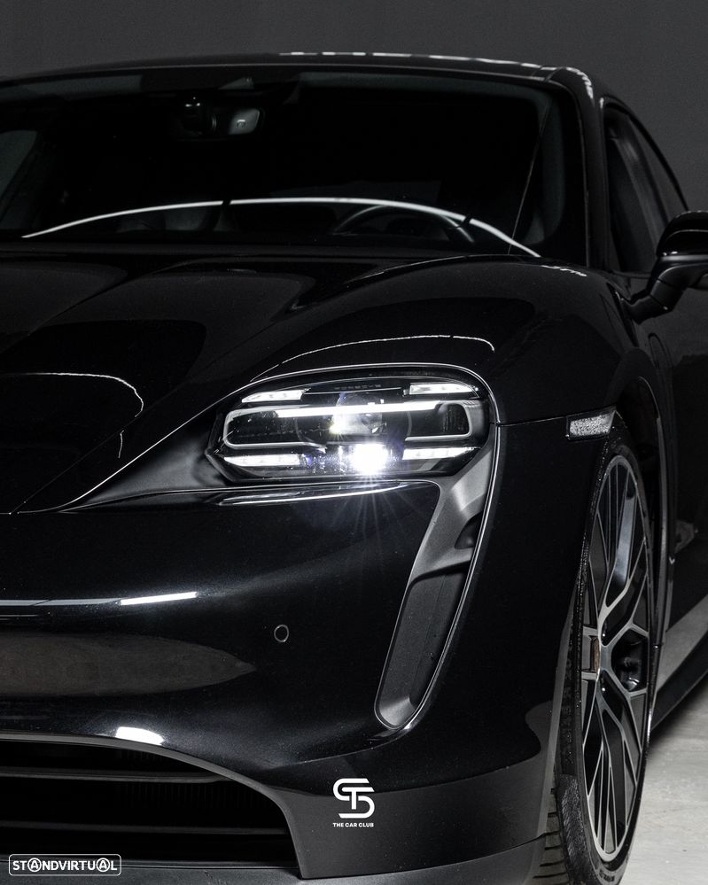 Porsche Taycan GTS - 13