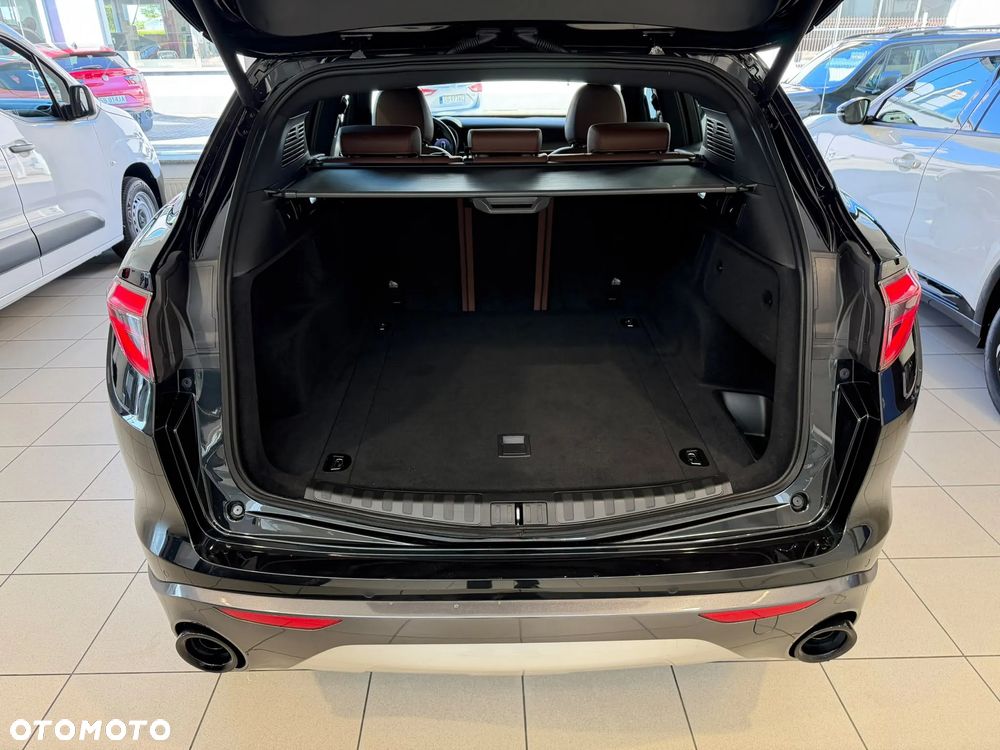 Alfa Romeo Stelvio 2.0 Turbo TI Q4 - 34