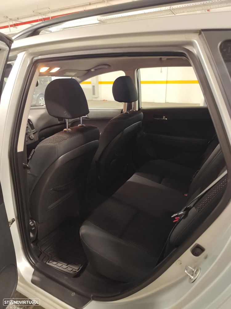 Hyundai i30 CW 1.4 CVVT Blue Comfort - 13