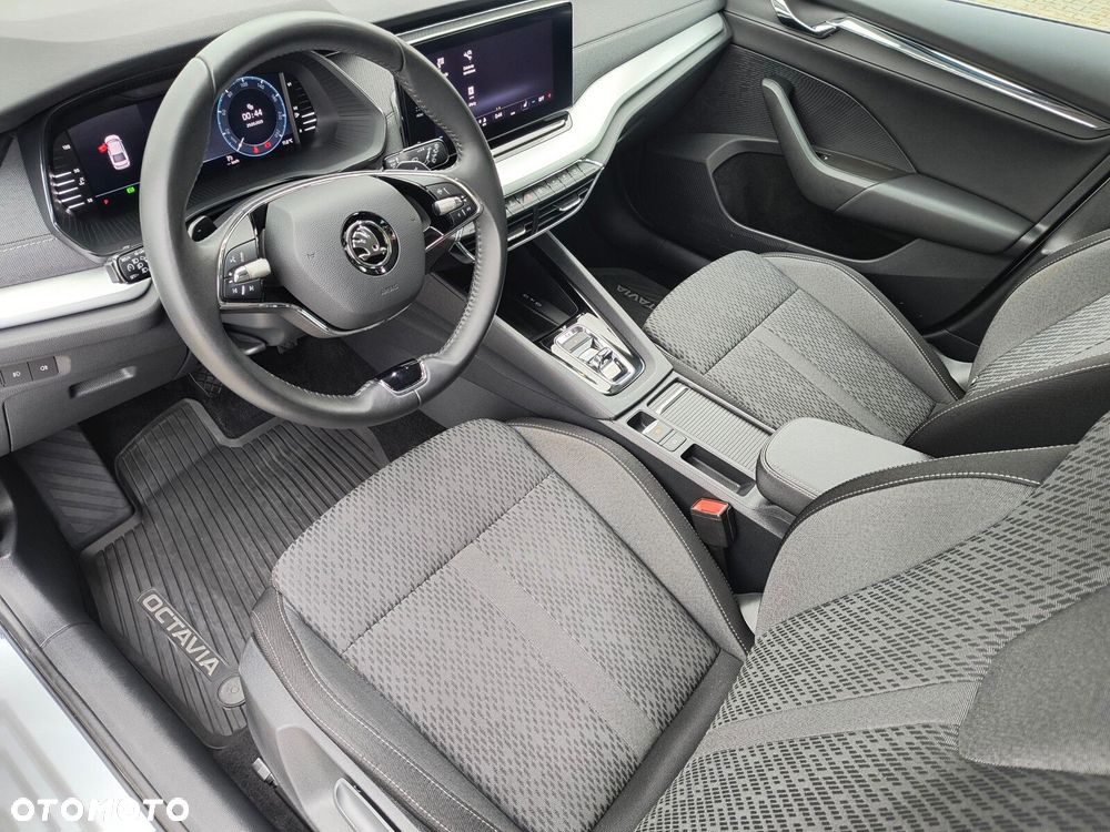Skoda Octavia 2.0 TSI 4x4 Style DSG - 13