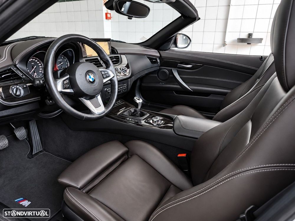 BMW Z4 20 i — fotografia 12