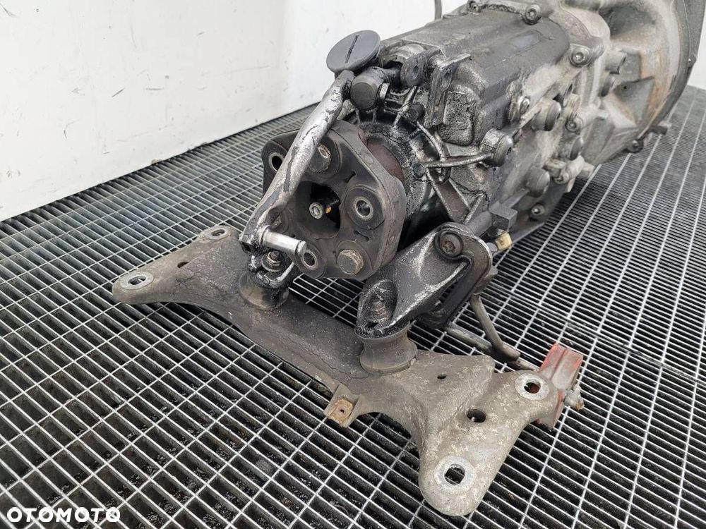 SKRZYNIA BIEGÓW MANUALNA BMW 3 E91 2.0D 122KM 1069401058 6 BIEGÓW - 4