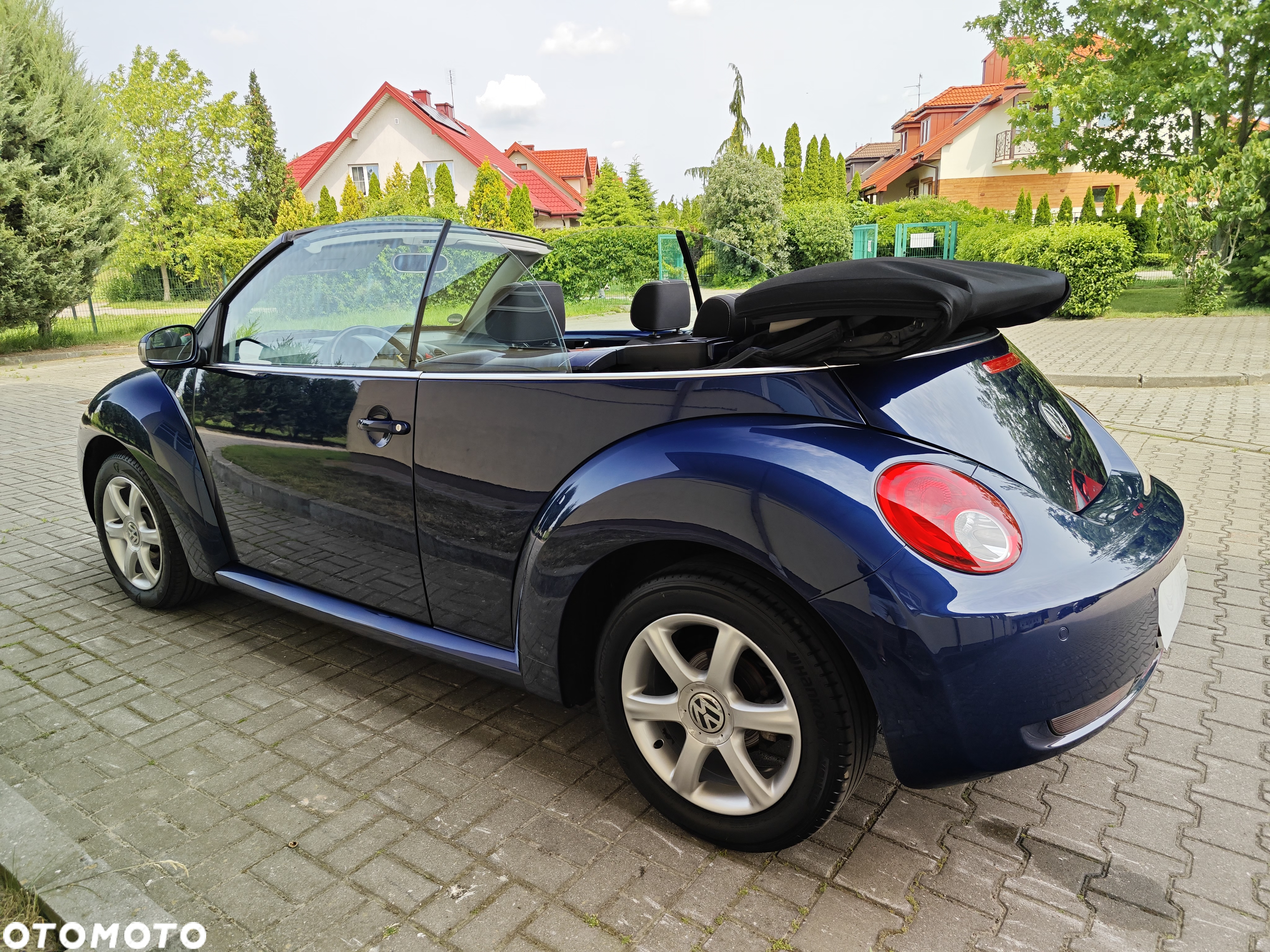Volkswagen New Beetle Cabriolet 1.6 Freestyle - 16