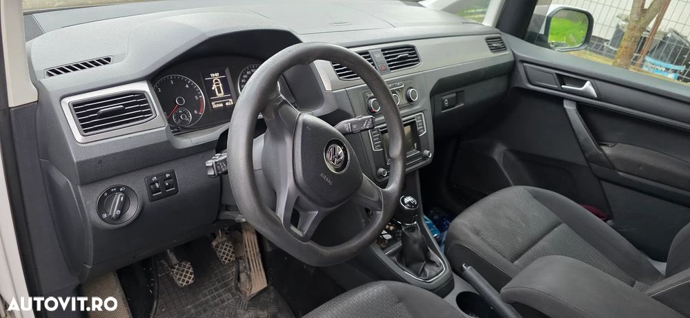 Volkswagen Caddy - 3