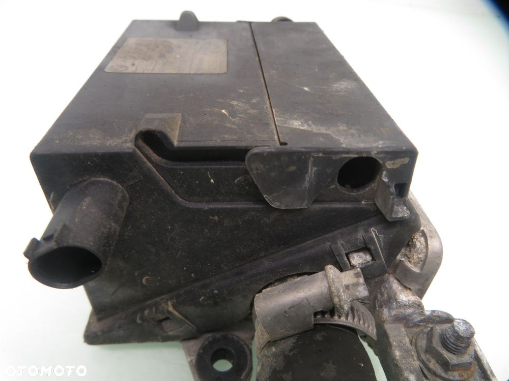 PODGRZEWACZ WODY BMW E46 320 d 64126904668 W1E21M - 3