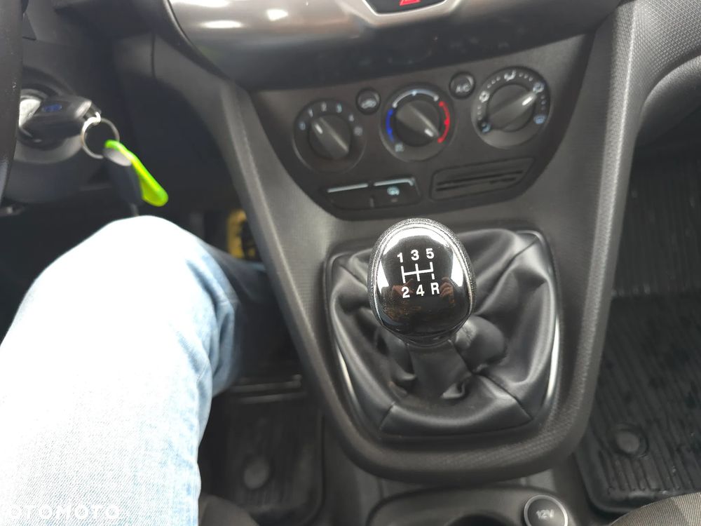 Ford TRANSIT CONNECT 1.5TDCi - 27