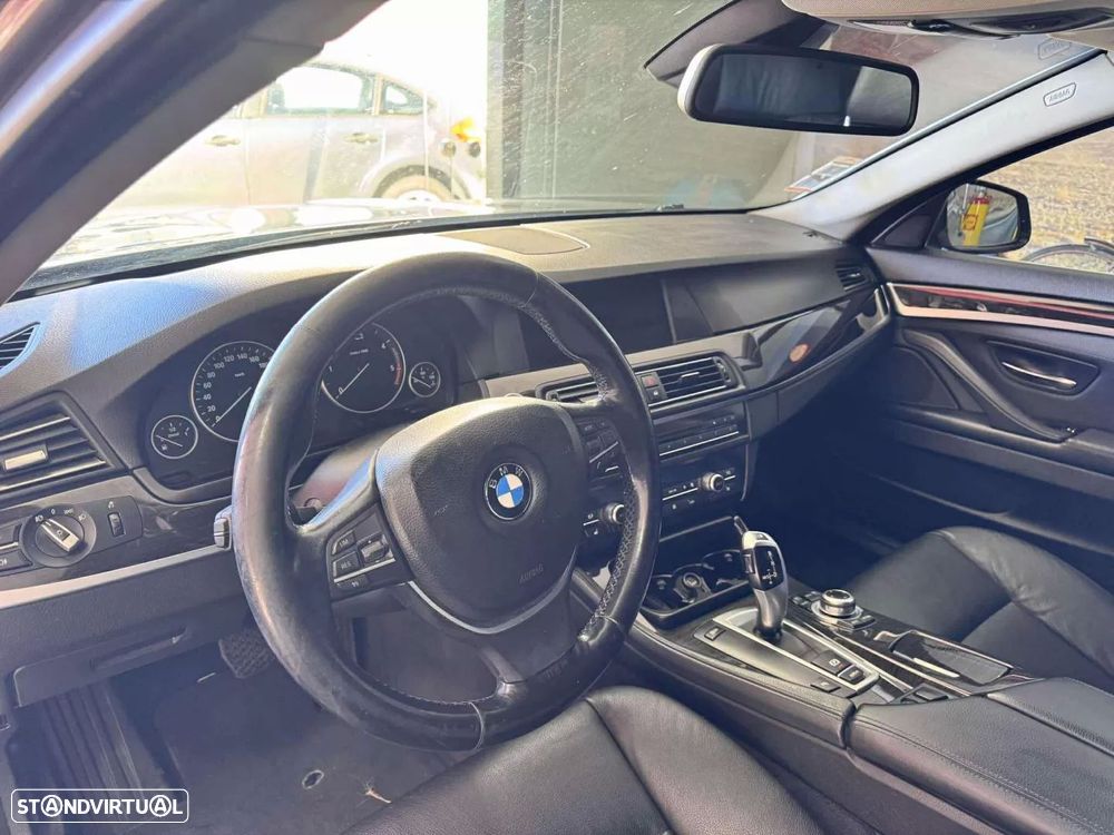 BMW 520 d Touring Aut. Luxury Line - 8