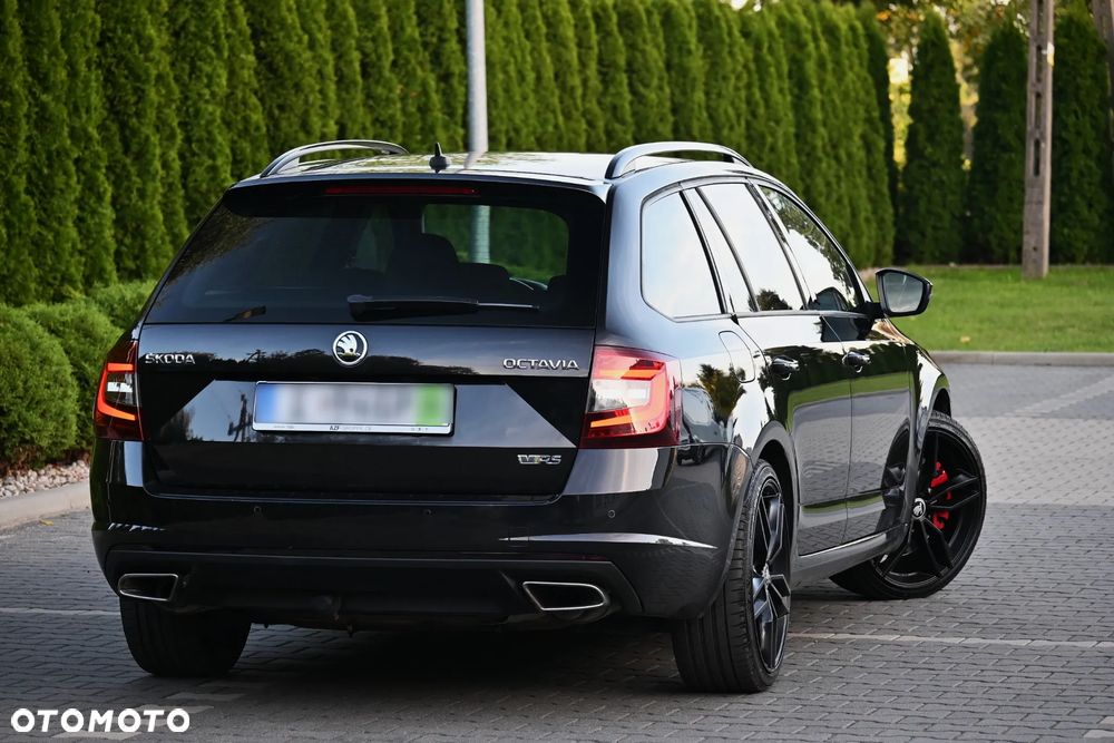 Skoda Octavia 2.0 TSI RS DSG - 8