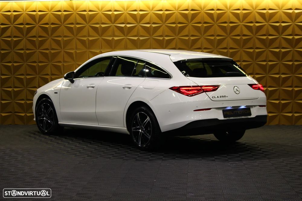 Mercedes-Benz CLA 250 e Progressive - 10