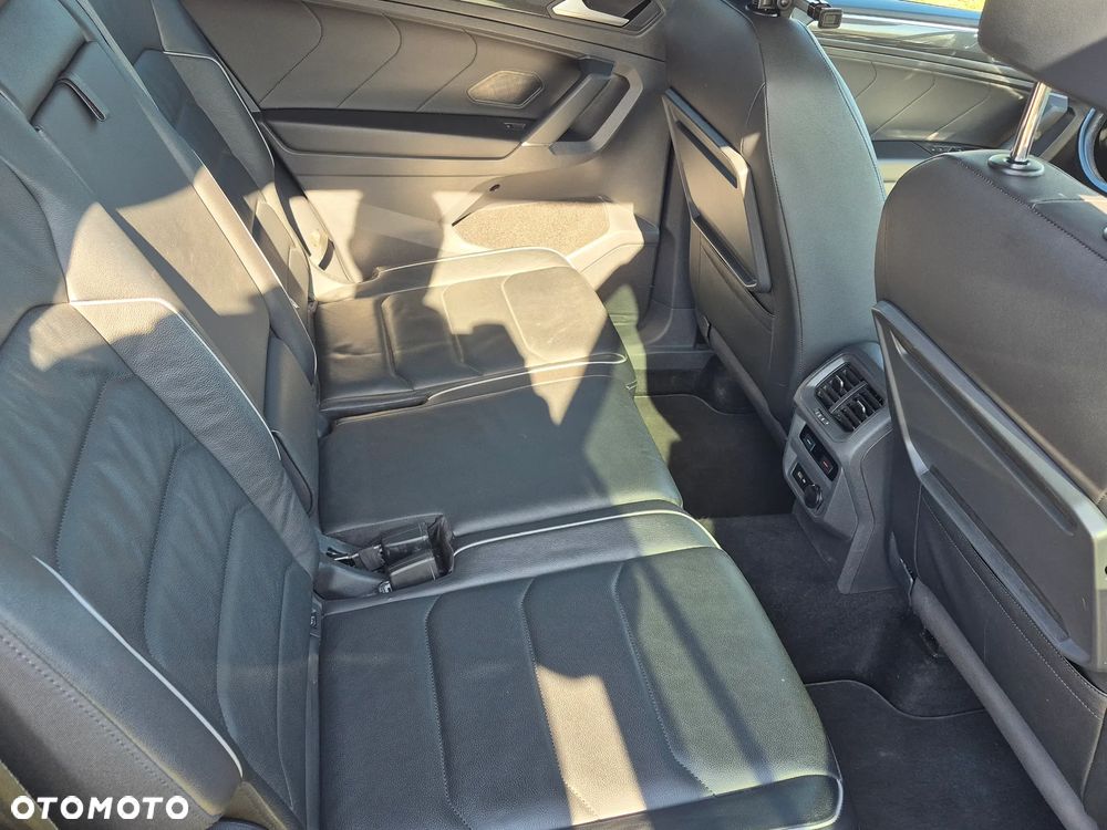 Volkswagen Tiguan 2.0 TDI SCR 4MOTION DSG Highline - 9