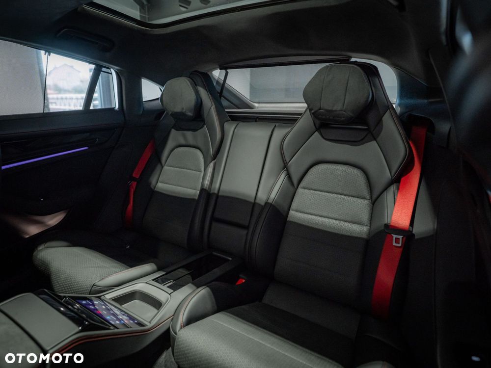 Porsche Panamera GTS - 20