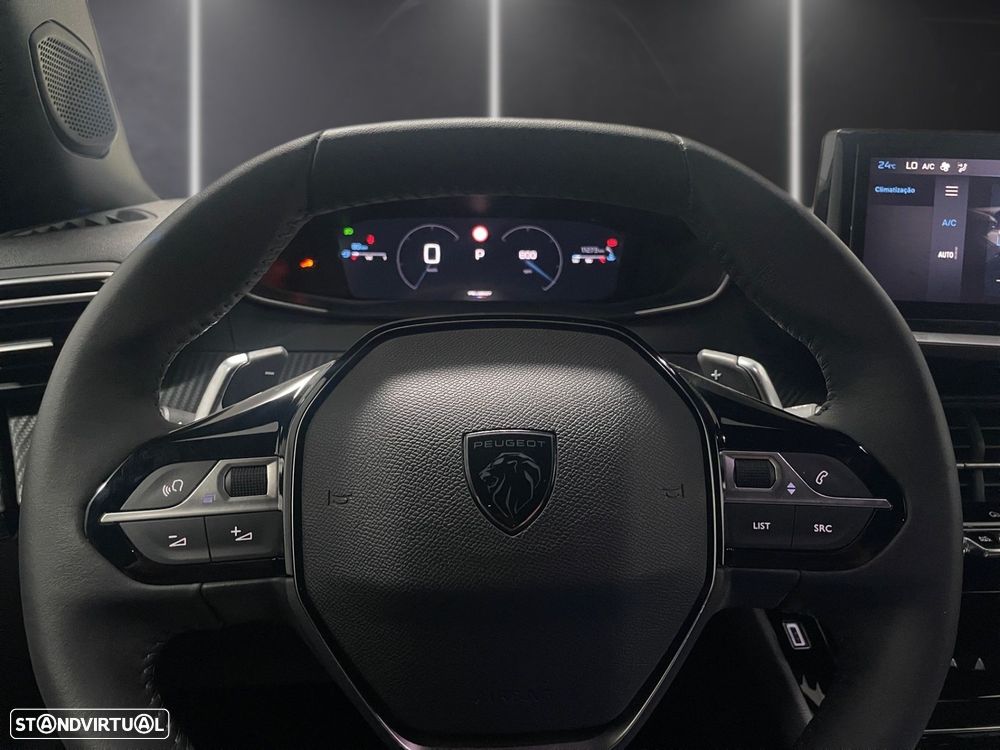 Peugeot 2008 1.2 PureTech Allure EAT8 - 9