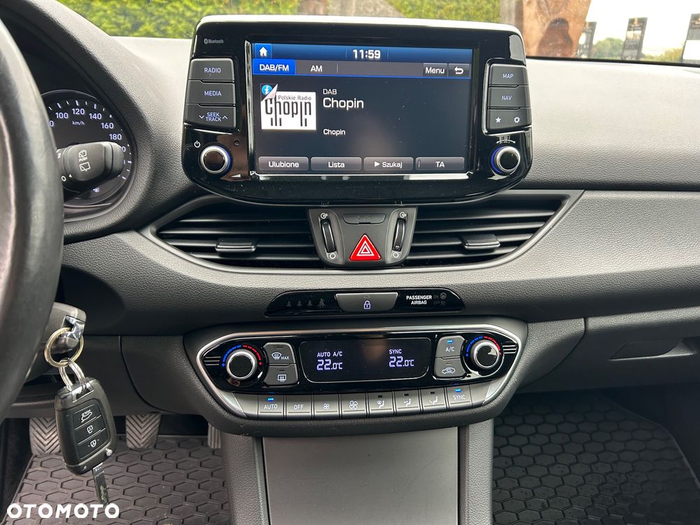 Hyundai i30 1.6 CRDI Passion Plus - 24