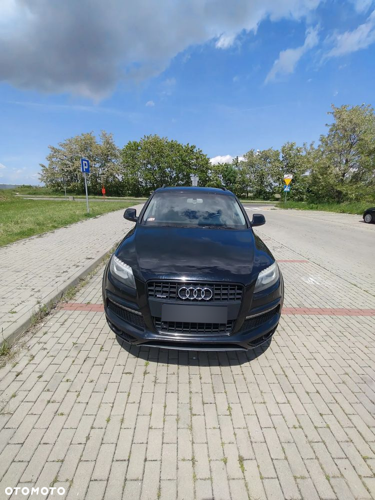 Audi Q7 - 13