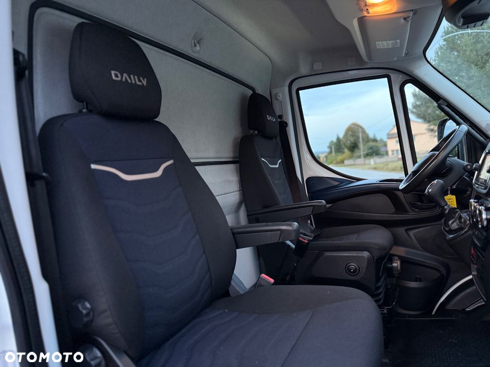 Iveco Daily - 23