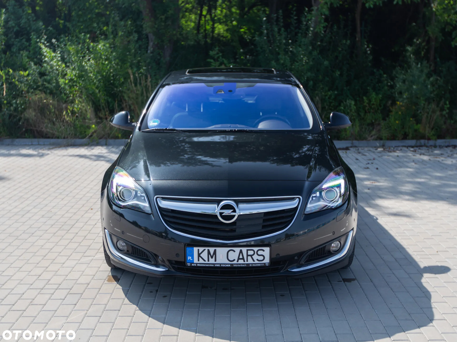 Opel Insignia 2.0 CDTI 4x4 Automatik Business Edition - 2