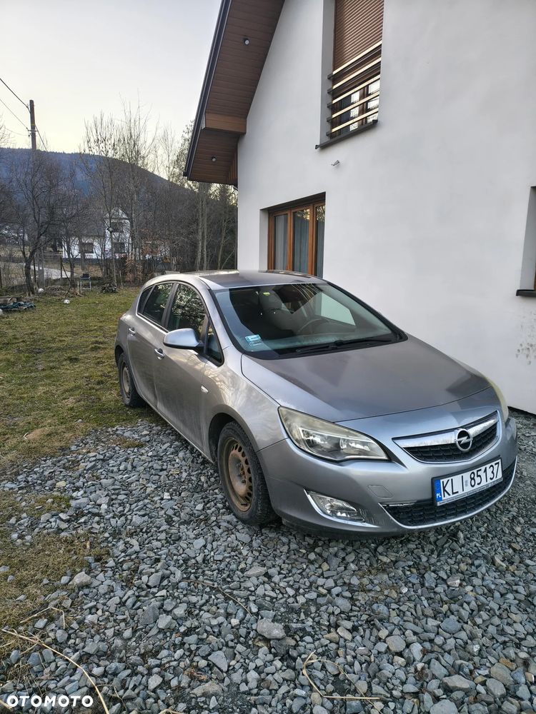 Opel Astra 1.6 Essentia - 2