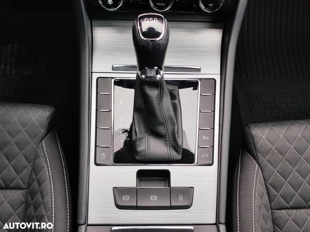 Skoda Superb 1.5 TSI DSG Ambition - 24