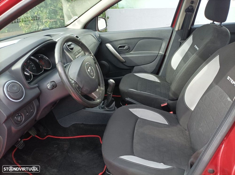 Dacia Sandero 0.9 TCe Stepway - 10