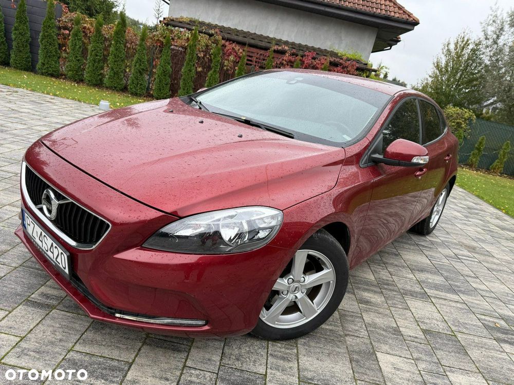 Volvo V40 - 1