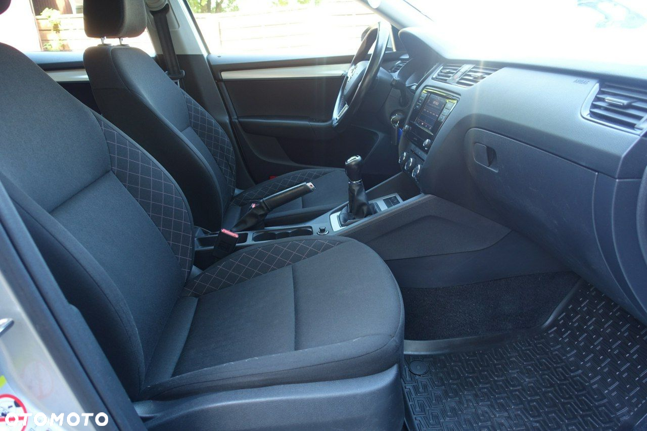 Skoda Octavia - 14