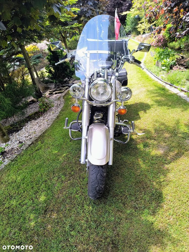 Yamaha XVS - 6
