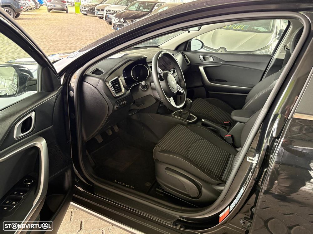 Kia XCeed 1.0 T-GDI Dynamic - 8