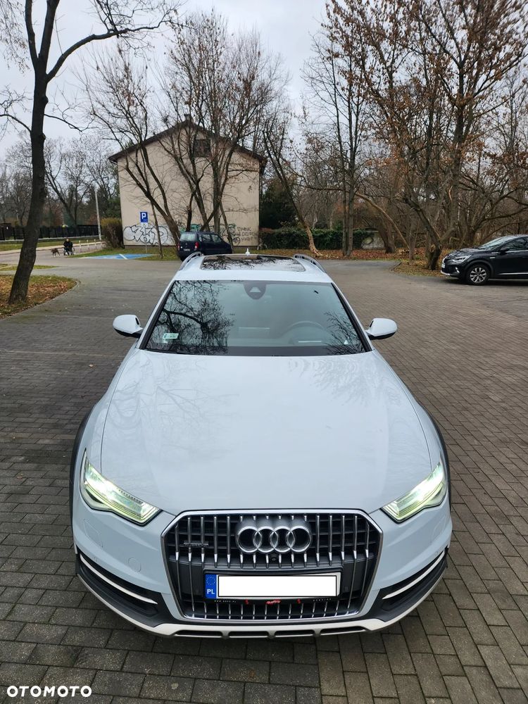 Audi A6 Allroad - 11