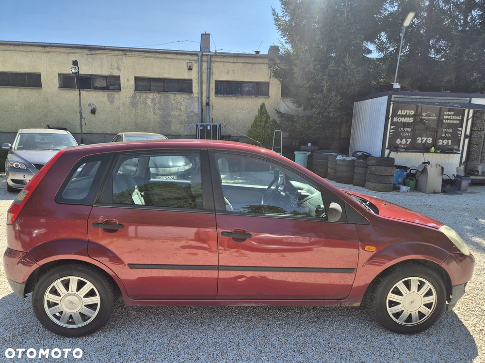 Ford Fiesta - 2