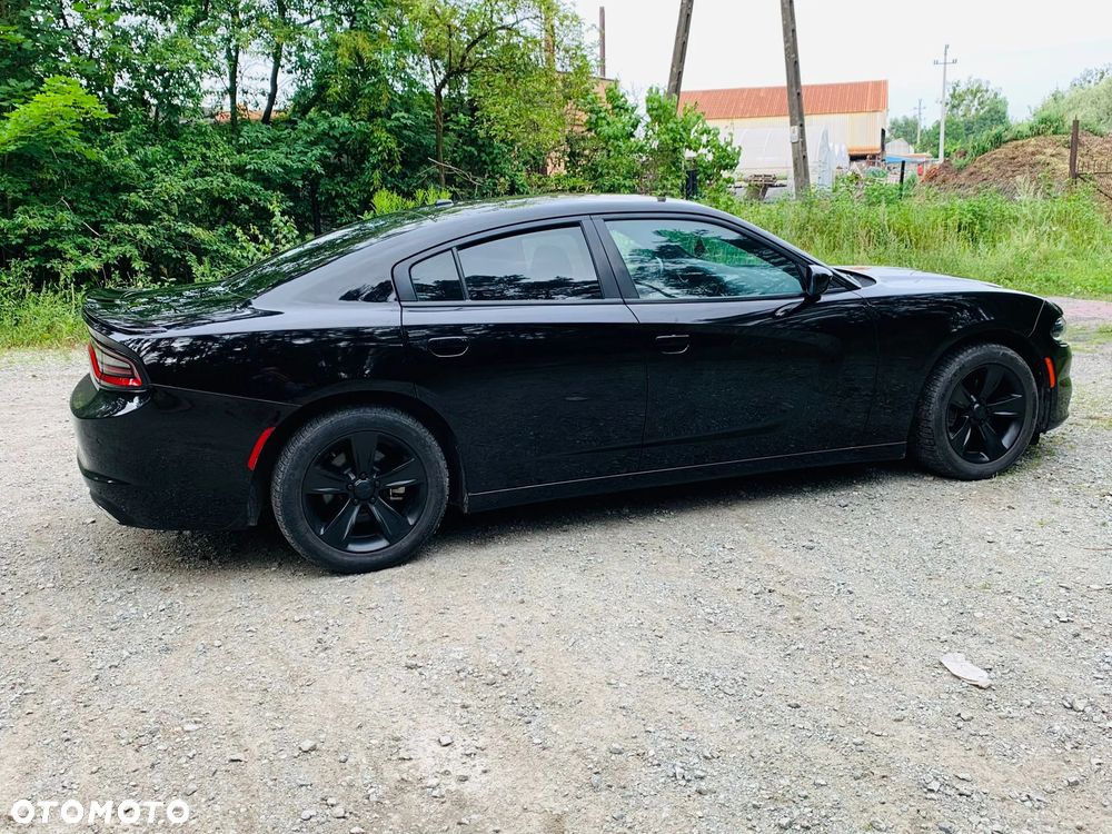 Dodge Charger 3.6 GT - 6