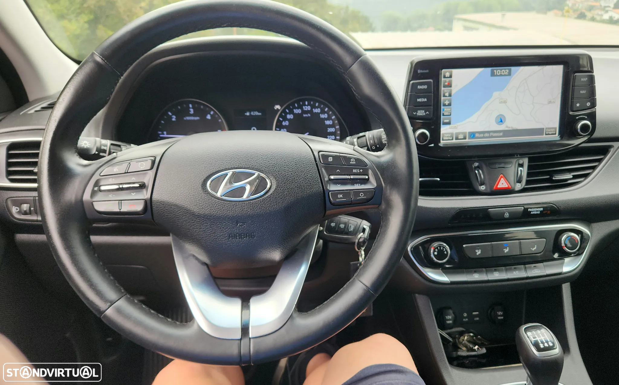Hyundai i30 SW 1.6 CRDi Style+Navi - 10