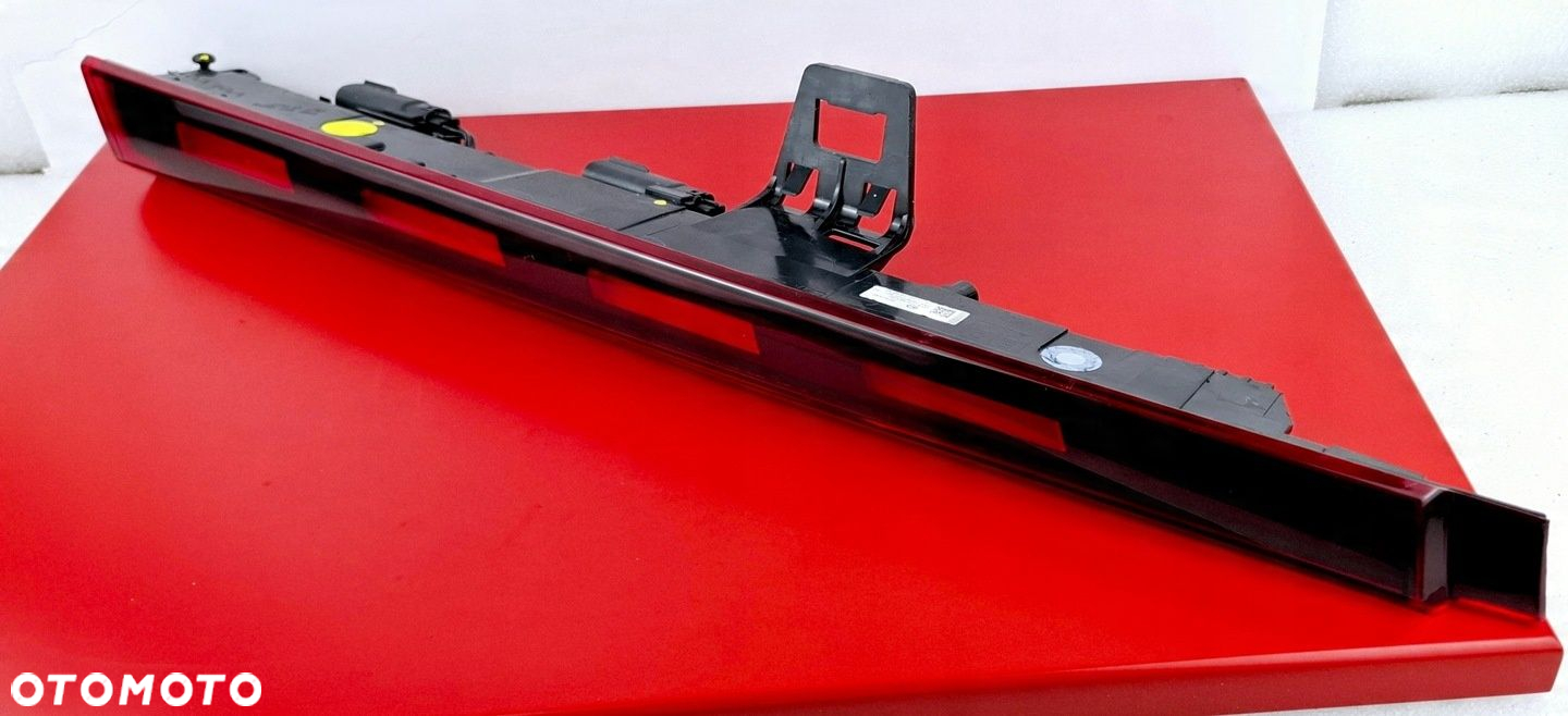 VOLVO C40 23- Lampa Tylna Prawa 2SA015563 - 3
