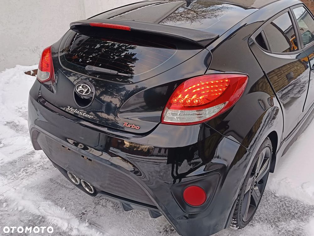 Hyundai Veloster 1.6 Turbo Automatik Style - 11