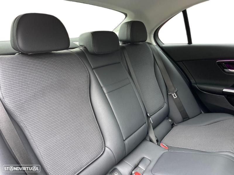 Mercedes-Benz C 220 - 15