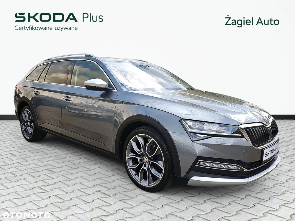 Skoda Superb 2.0 TDI SCR 4x4 Scout DSG - 29