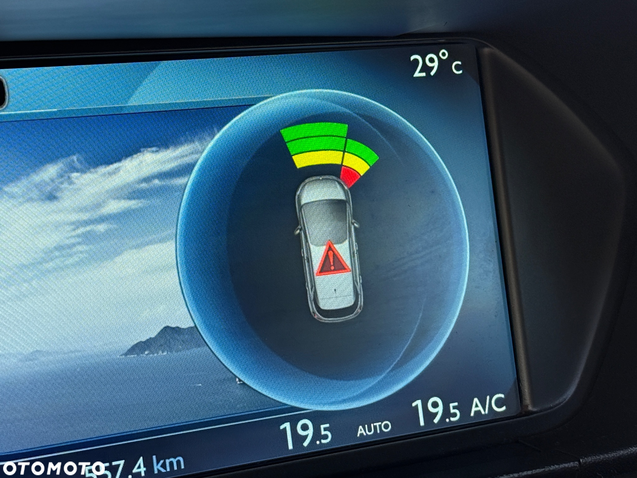 Citroën C4 Picasso 1.2 PureTech MoreLife - 17