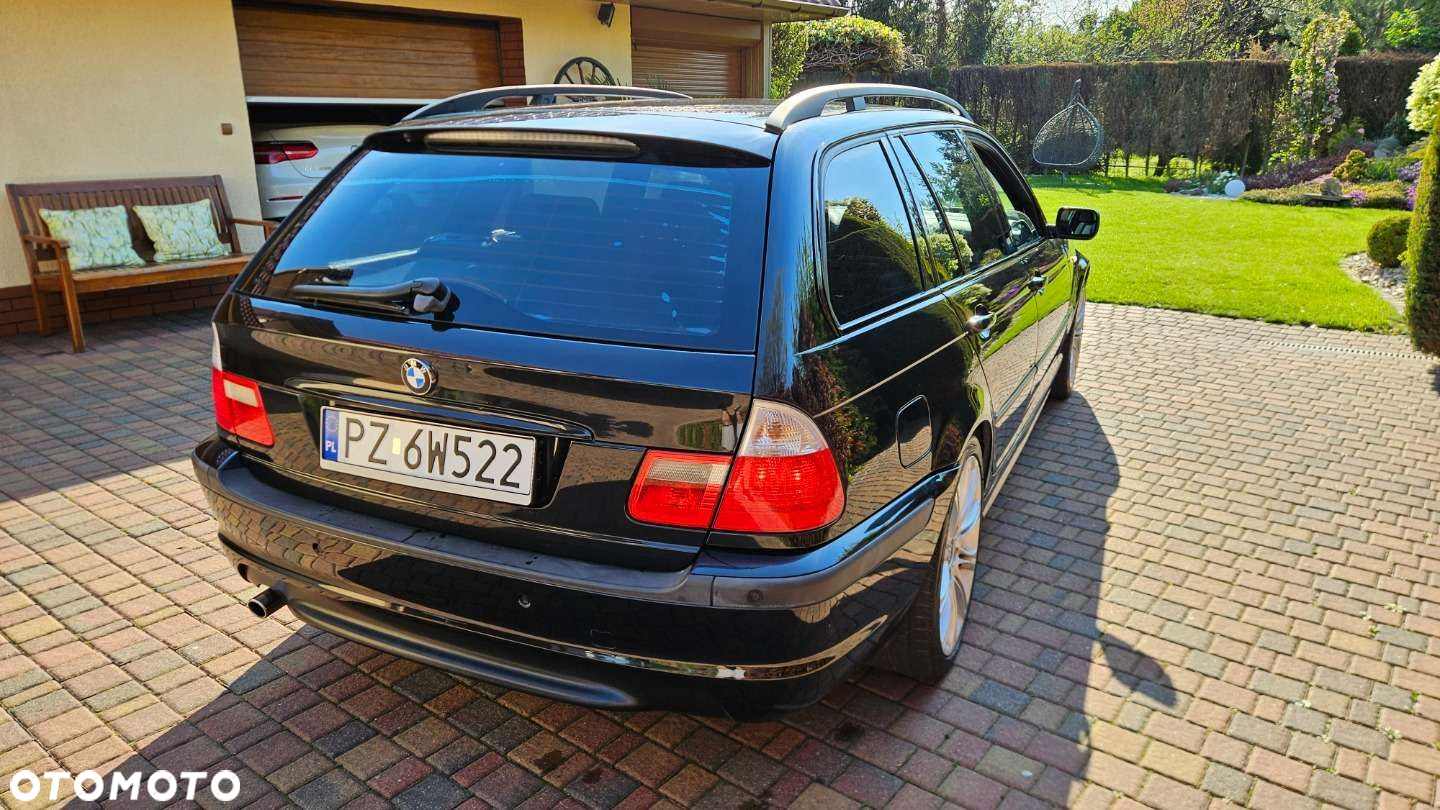 BMW Seria 3 318i Touring Edition Sport - 10