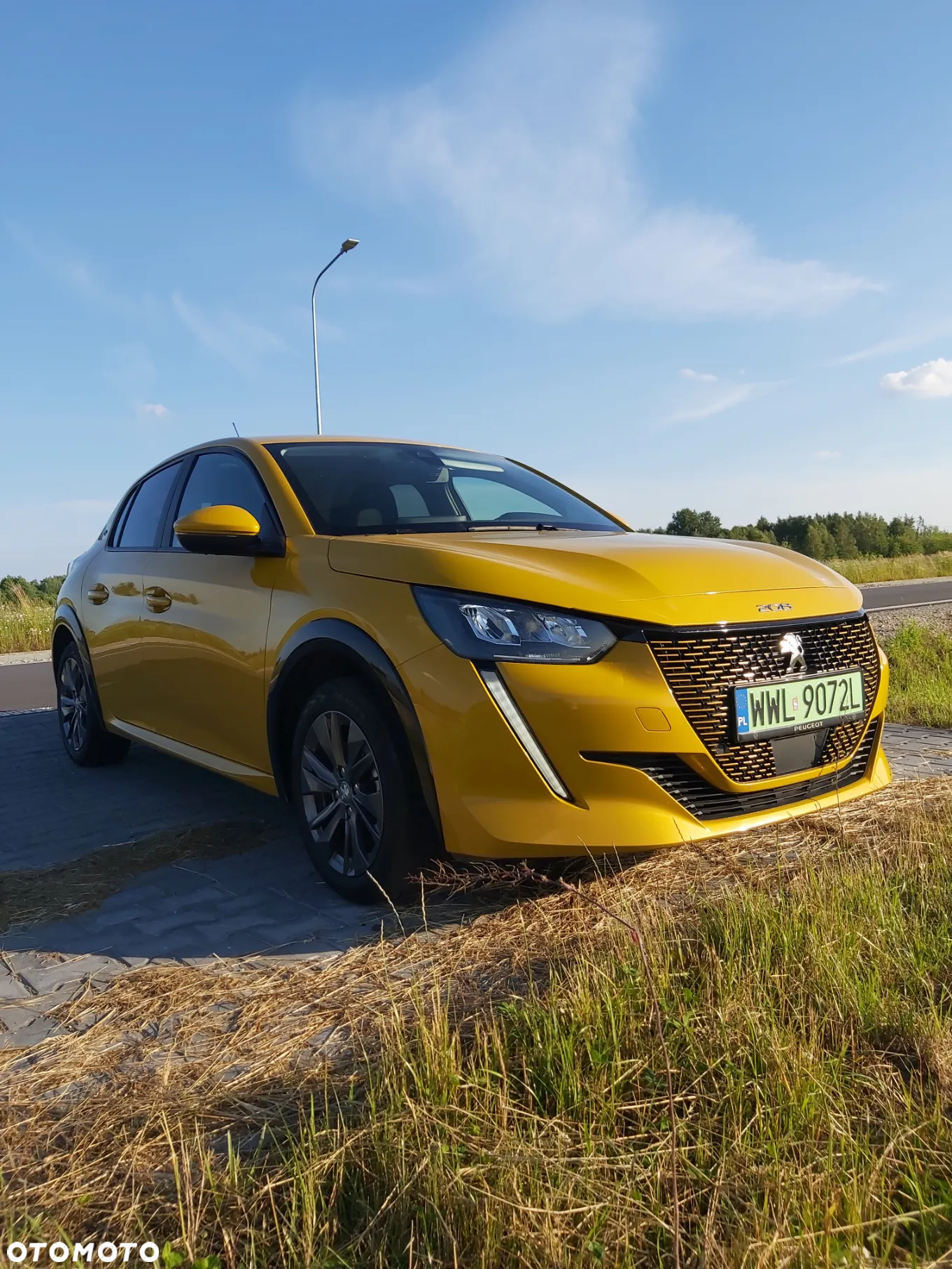 Peugeot 208 e-208 GT - 4