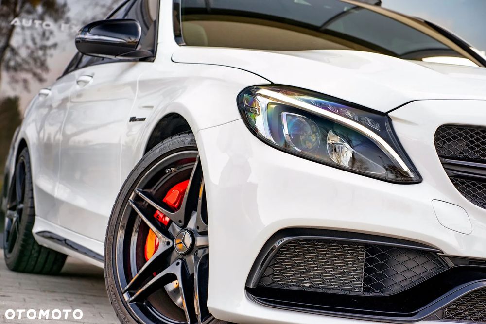 Mercedes-Benz Klasa C AMG 63 S AMG Speedshift 7G-MCT - 2