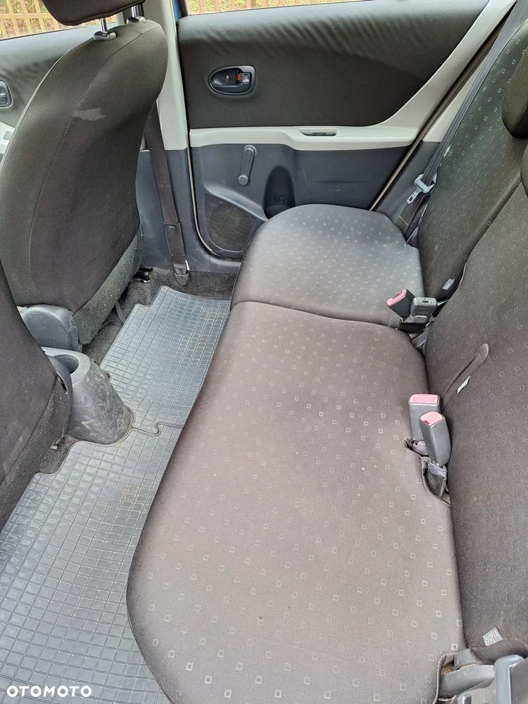 Toyota Yaris 1.0 Terra - 10