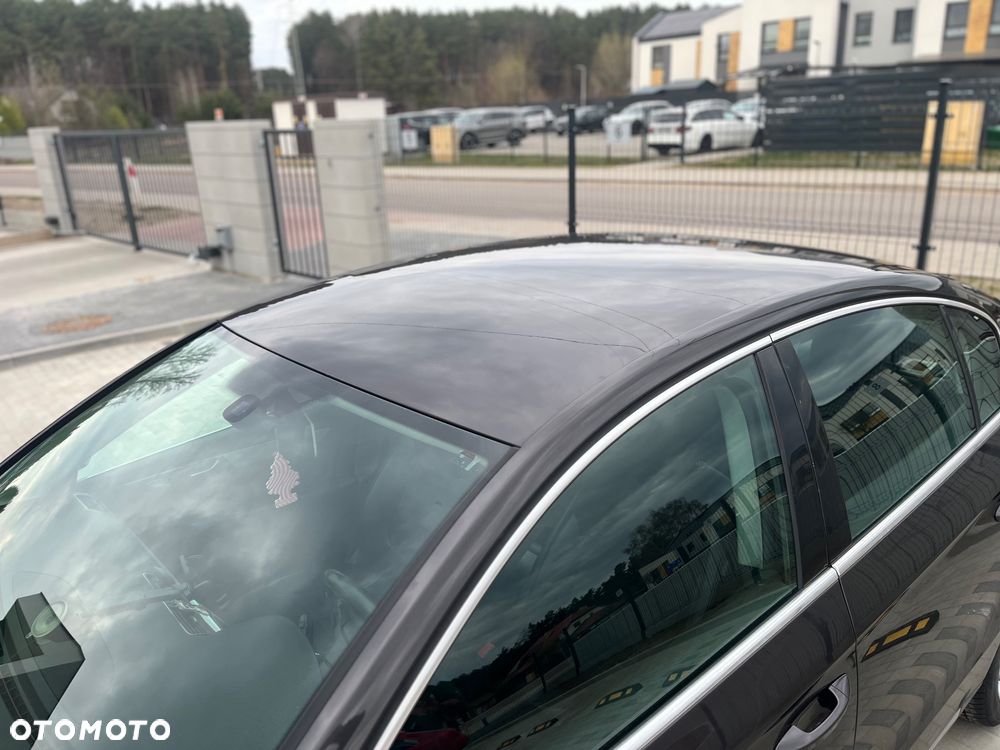 Volkswagen Passat 2.0 TDI Comfortline DSG - 13