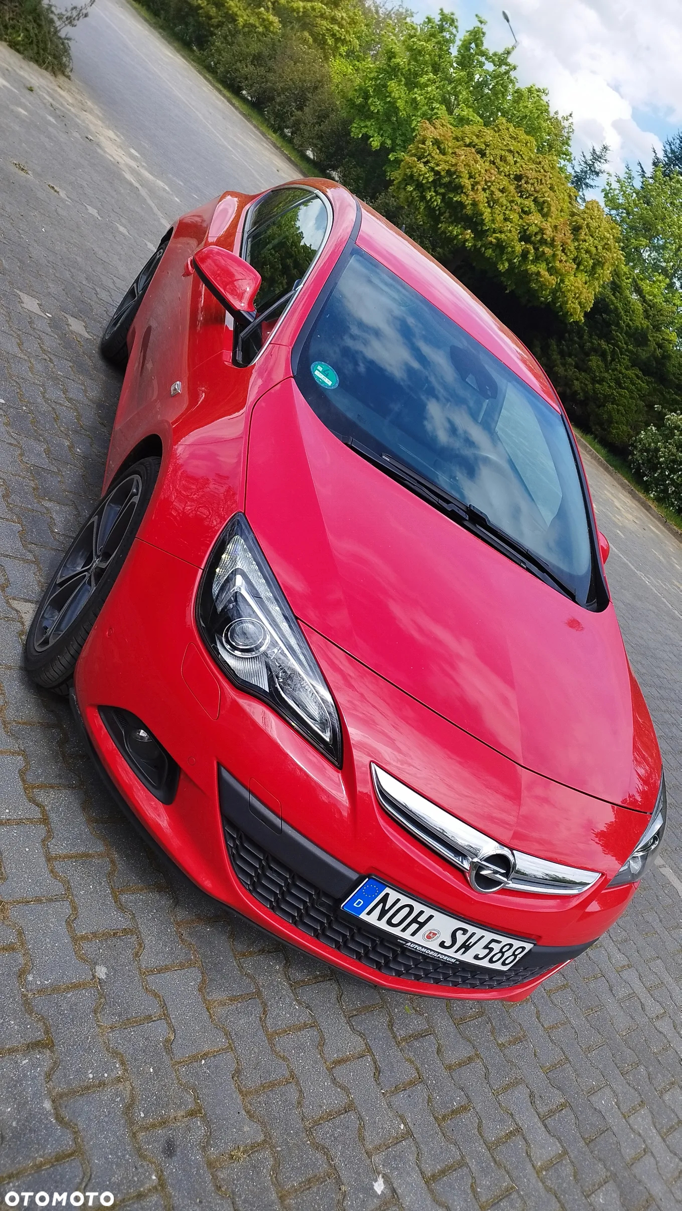 Opel Astra IV GTC 1.6 T Sport - 6