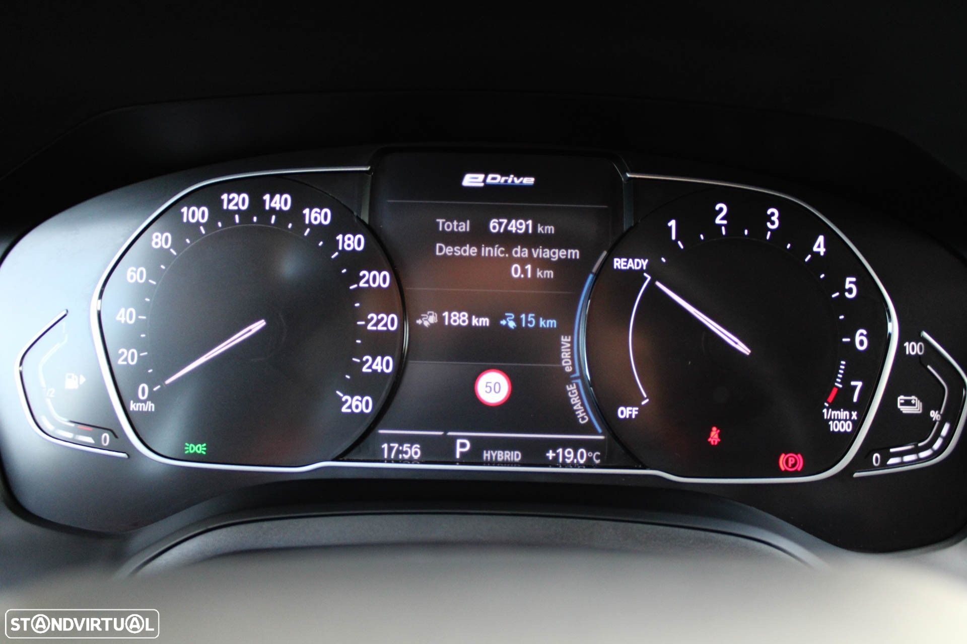 BMW 330 e Touring Corporate Edition Auto - 24