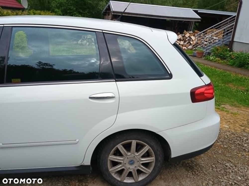 Fiat Croma 1.8 16V Dynamic - 7