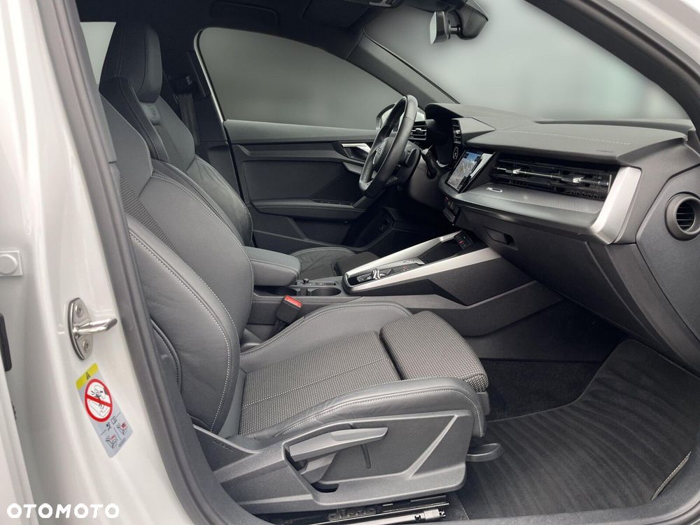 Audi A3 Sportback - 18
