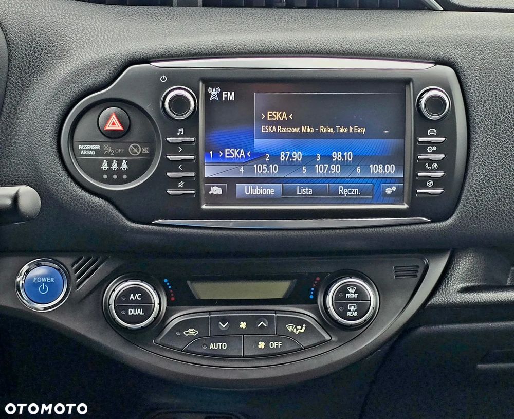 Toyota Yaris - 24