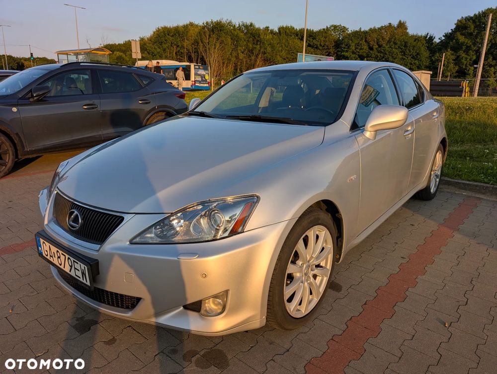 Lexus IS 220 D Prestige - 1