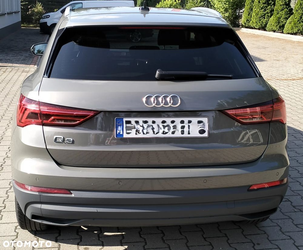Audi Q3 2.0 TDI S tronic - 8