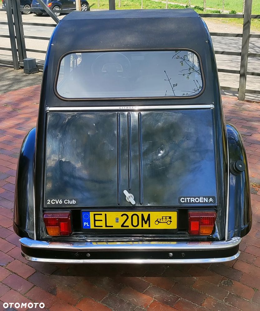 Citroën 2 CV - 6