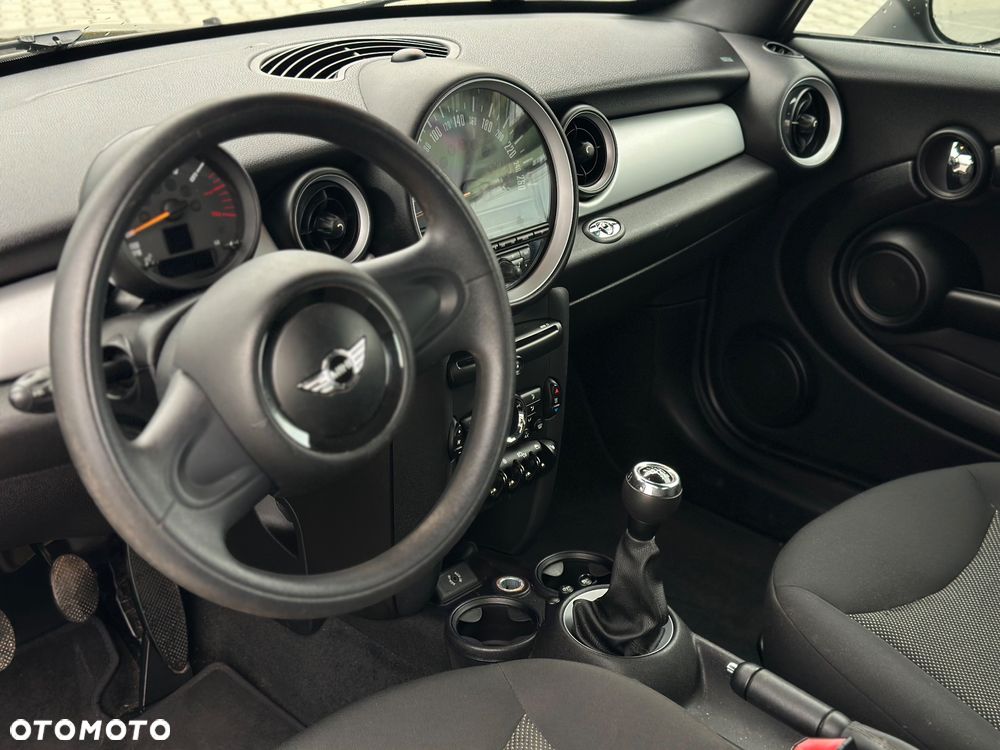 MINI Cooper Highgate - 9